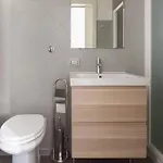 Domus Merulana Bed And Breakfast