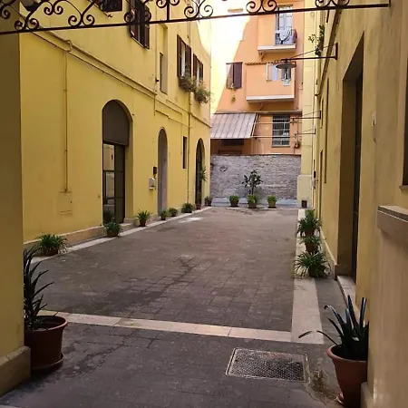 Domus Merulana Bed And Breakfast Rom